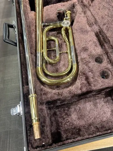 Store Special Product - Yamaha Band - YBL421G